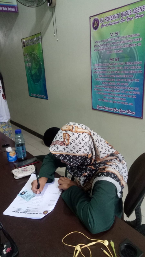 Jasa Penyalur ART CV.PEMBANTU BAGUS AGENSI Di Bekasi